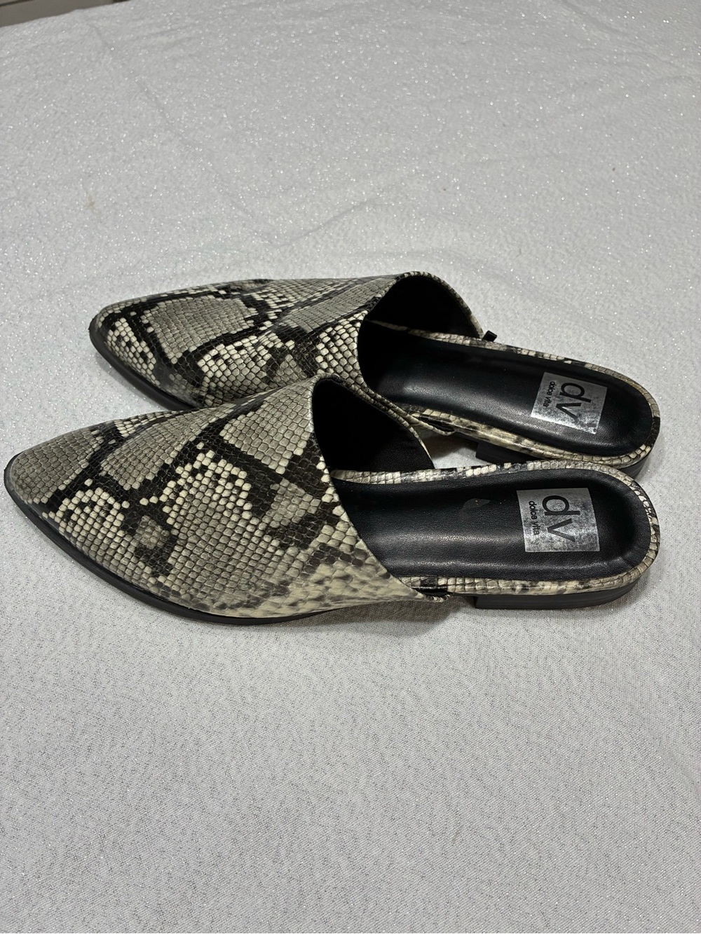 dv by Dolce Vita Snake Print Slip-On Mules in Women’s Size 10